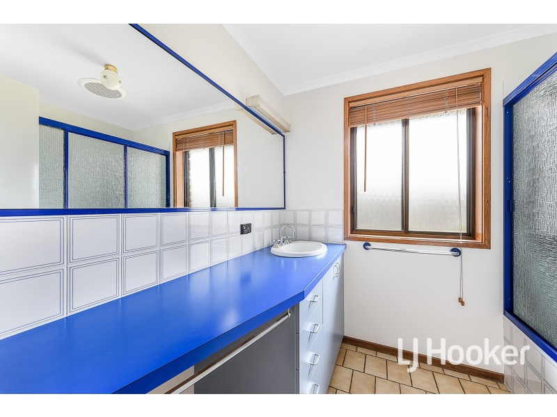 2 Ivy Court, Beaconsfield VIC 3807