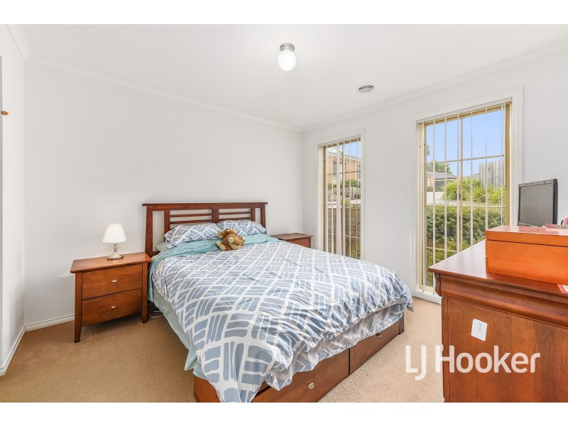 12/40 Army Road, Pakenham VIC 3810