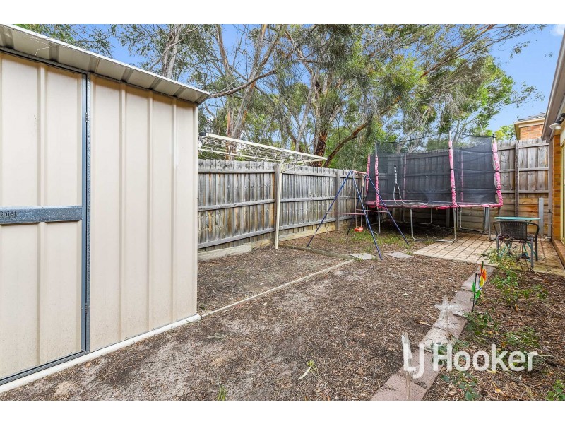 12/40 Army Road, Pakenham VIC 3810