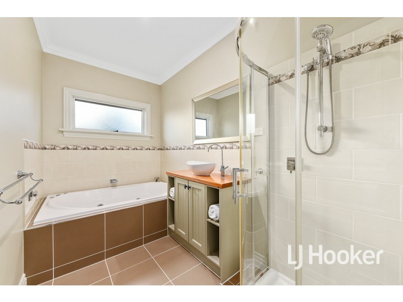 2 Sanctuary Court, Longwarry VIC 3816