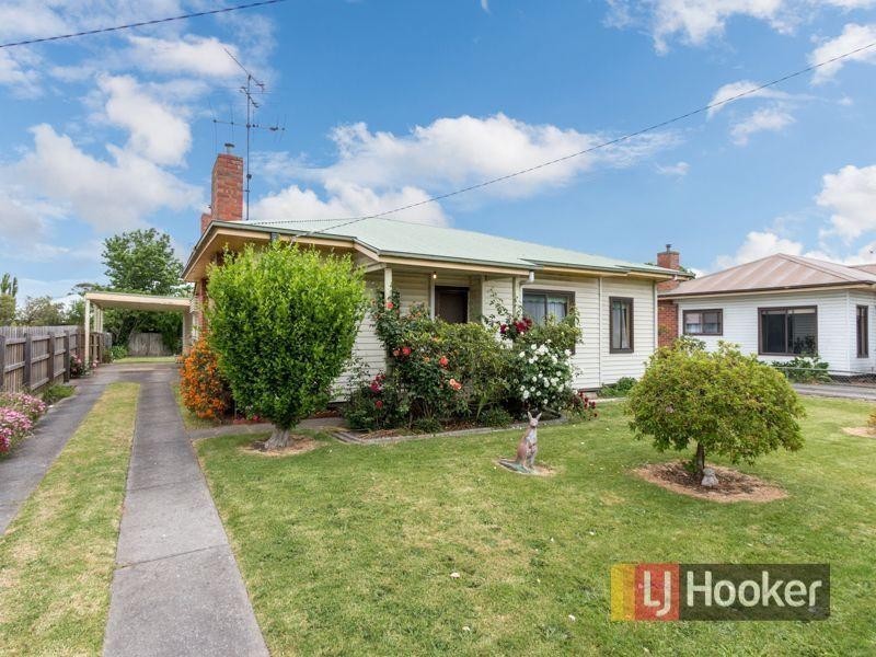 14 Sybella Avenue, Koo Wee Rup VIC 3981