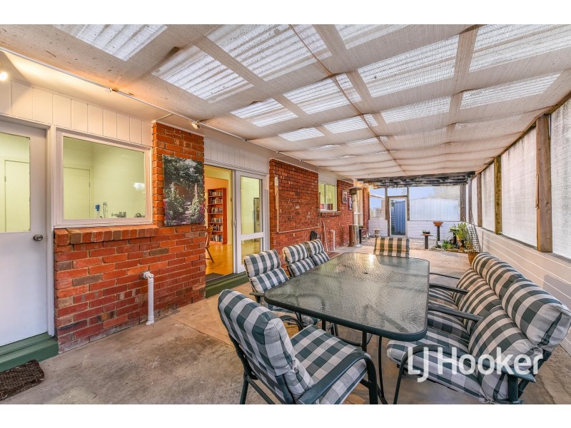 75 Manoora Road, Nar Nar Goon North VIC 3812