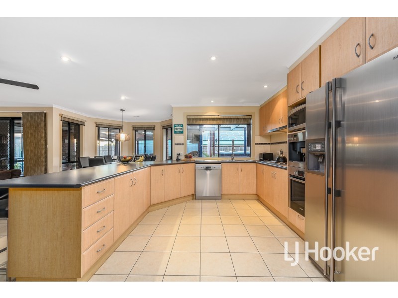 1 Mahogany Court, Pakenham VIC 3810