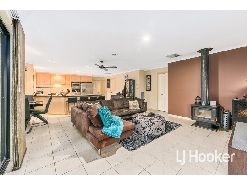 1 Mahogany Court, Pakenham VIC 3810