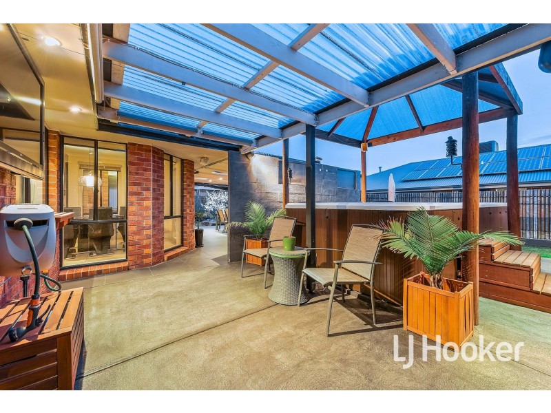 1 Mahogany Court, Pakenham VIC 3810