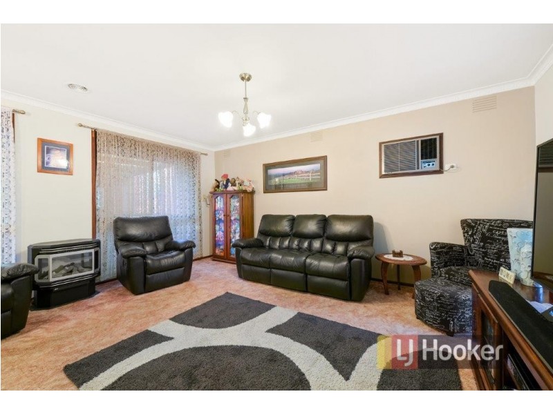 2 Sykes Court, Pakenham VIC 3810