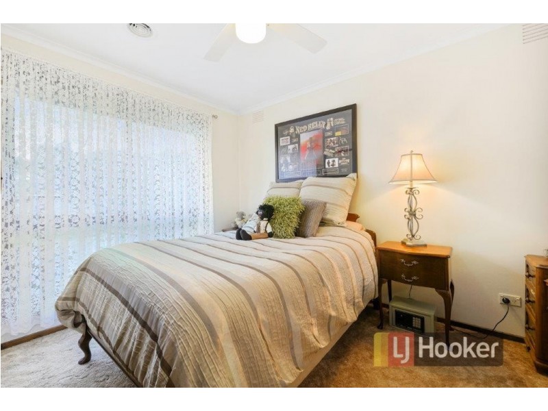 2 Sykes Court, Pakenham VIC 3810