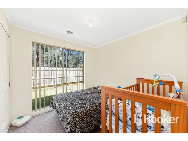 8/11 King Street, Pakenham VIC 3810