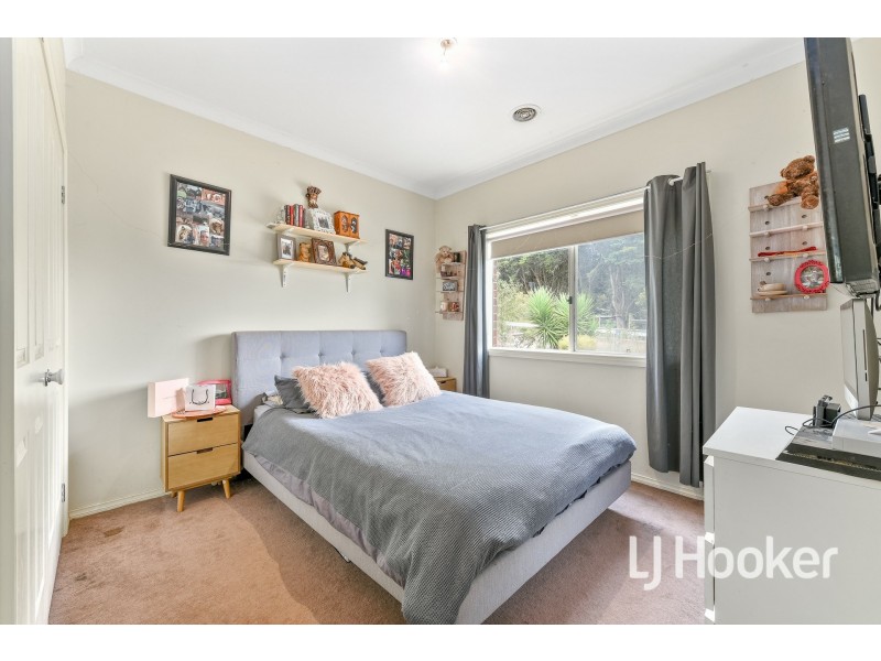 13 Wellwood Road, Drouin VIC 3818