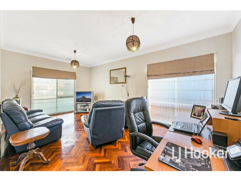 45 Stringy Bark Circuit, Pakenham VIC 3810