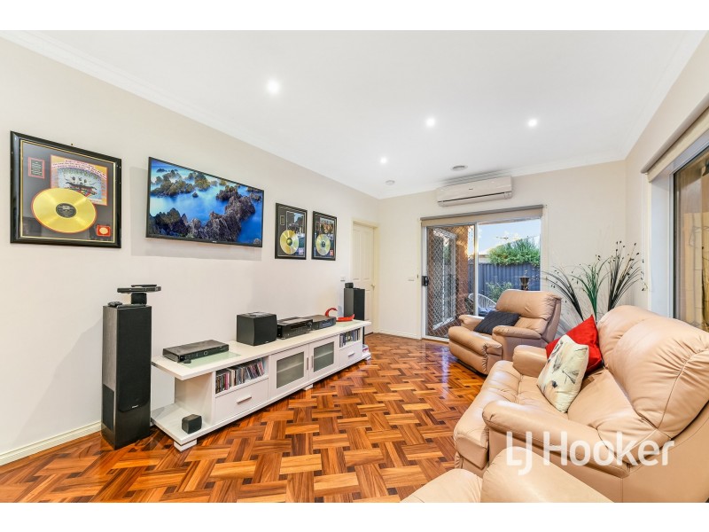 45 Stringy Bark Circuit, Pakenham VIC 3810