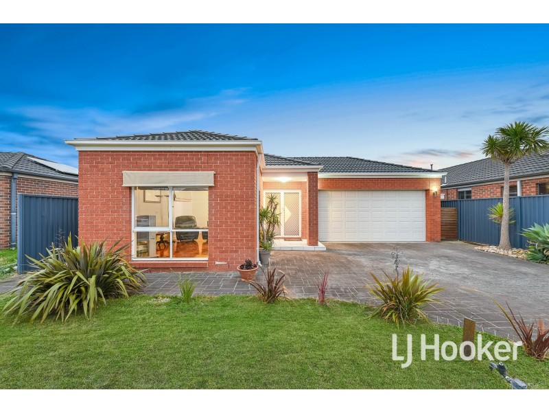 45 Stringy Bark Circuit, Pakenham VIC 3810
