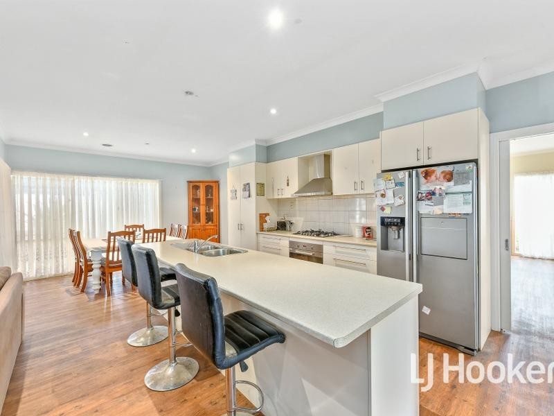 13 Wellwood Road, Drouin VIC 3818
