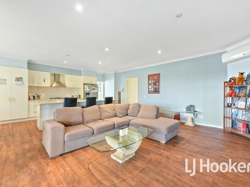 13 Wellwood Road, Drouin VIC 3818