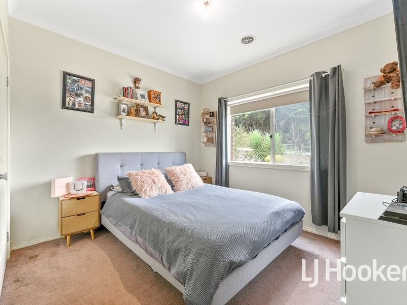 13 Wellwood Road, Drouin VIC 3818