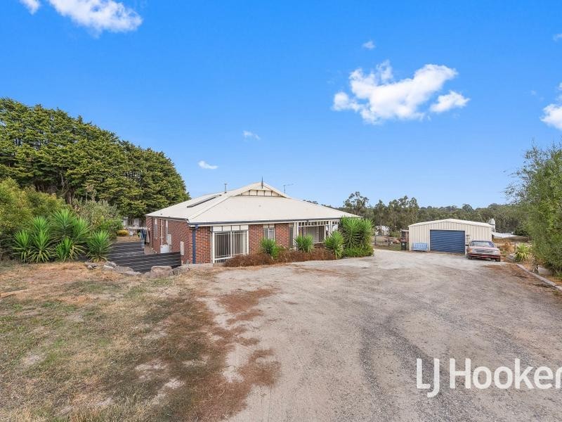13 Wellwood Road, Drouin VIC 3818