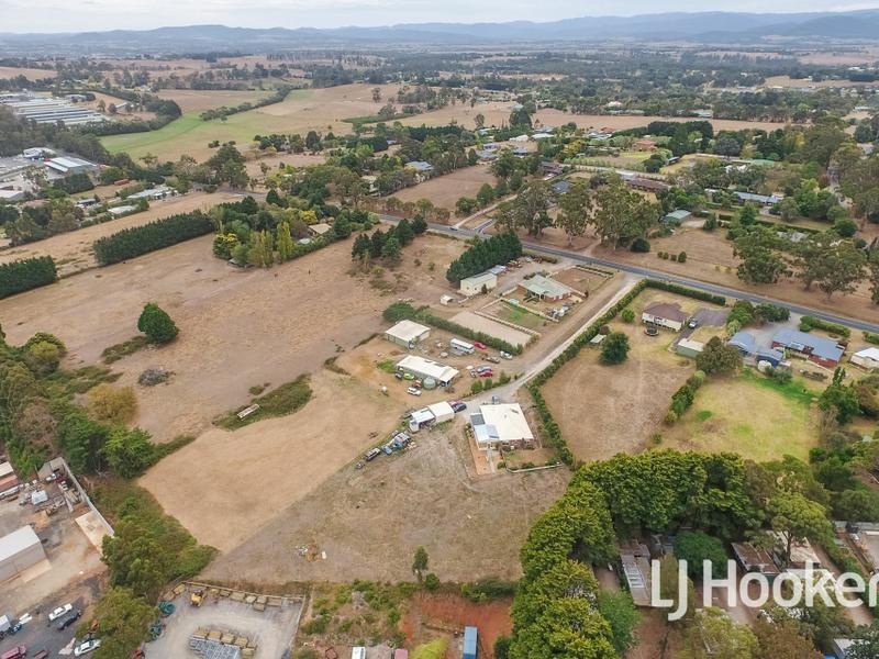 13 Wellwood Road, Drouin VIC 3818
