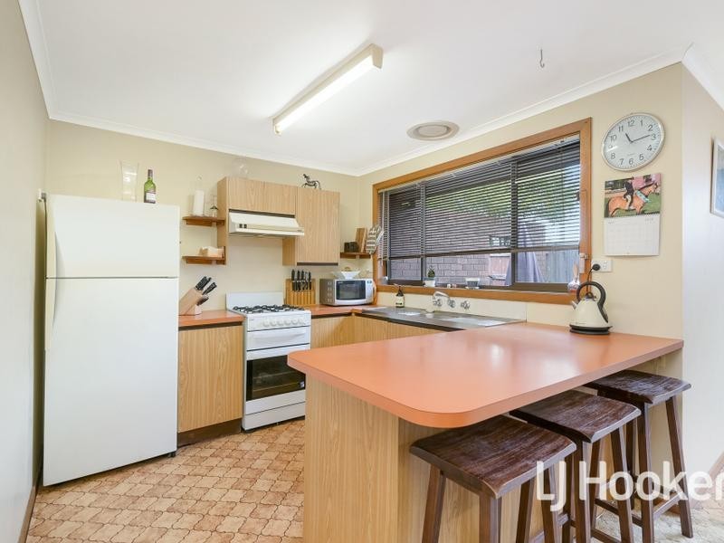 28 Sybella Avenue, Koo Wee Rup VIC 3981