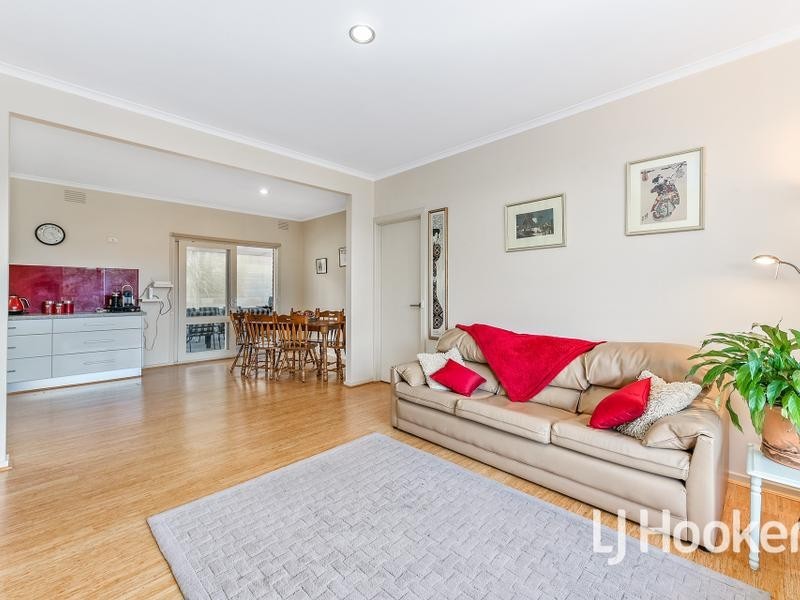 75 Manoora Road, Nar Nar Goon North VIC 3812