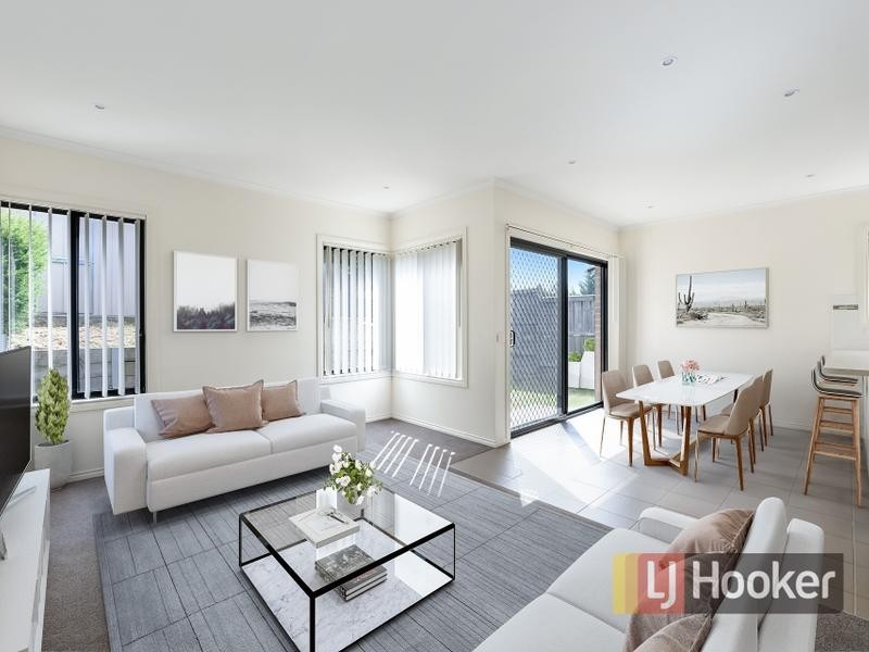 24/103 Army Road, Pakenham VIC 3810
