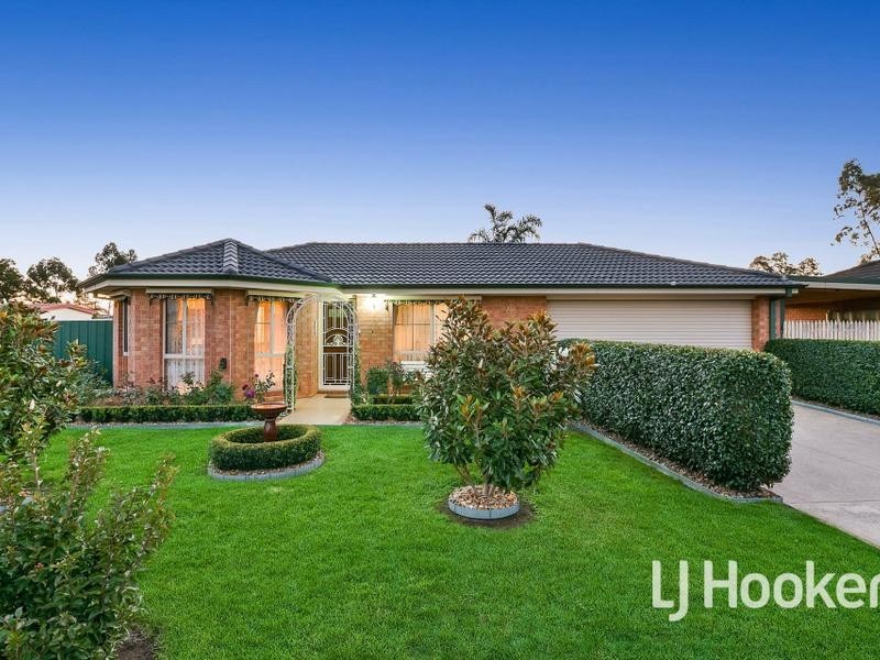 17 Joseph Court, Pakenham VIC 3810