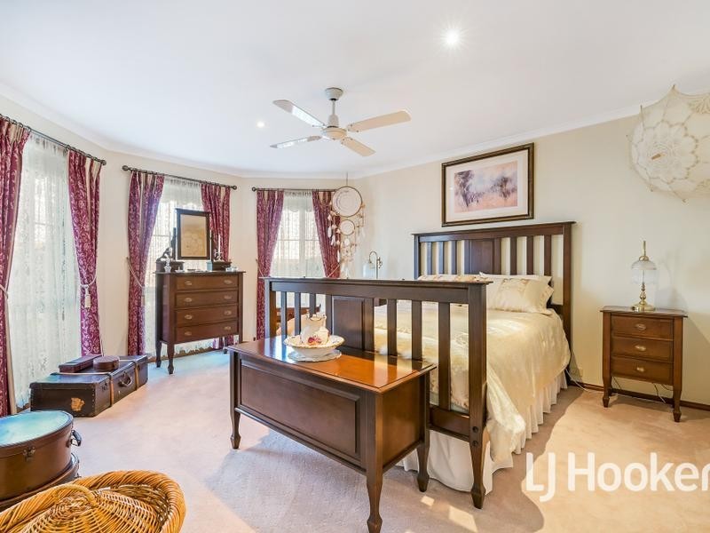 17 Joseph Court, Pakenham VIC 3810