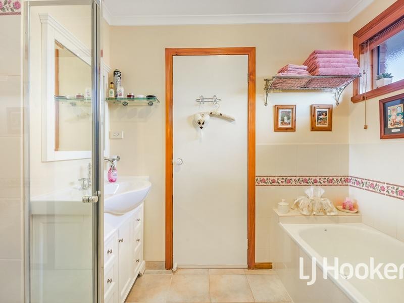 17 Joseph Court, Pakenham VIC 3810