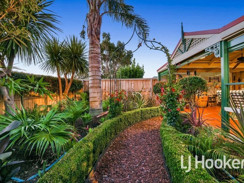 17 Joseph Court, Pakenham VIC 3810