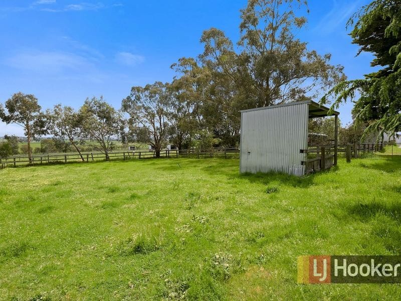 350 Mont Albert Road, Tynong VIC 3813