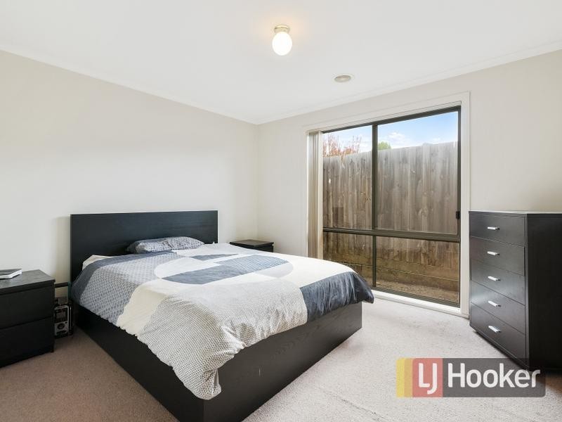 66 Pommel Street, Pakenham VIC 3810