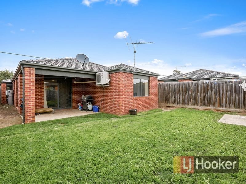 66 Pommel Street, Pakenham VIC 3810
