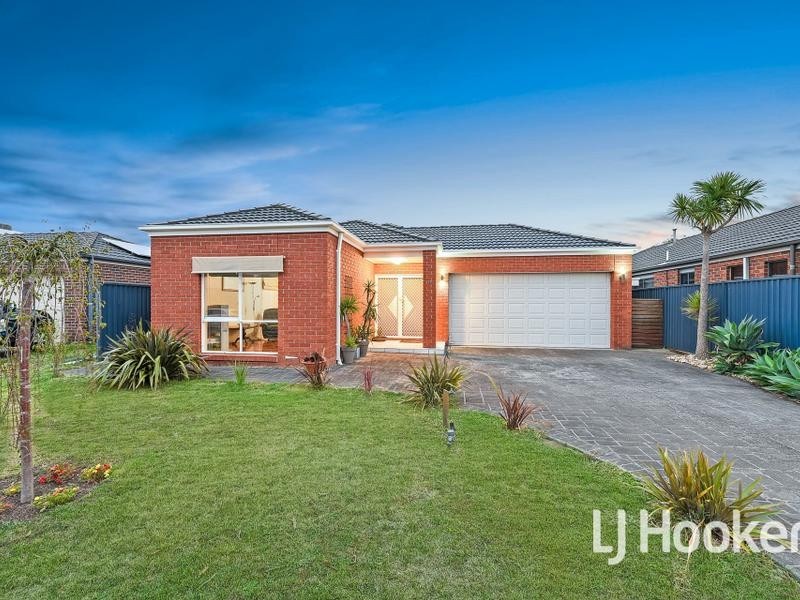 45 Stringy Bark Circuit, Pakenham VIC 3810