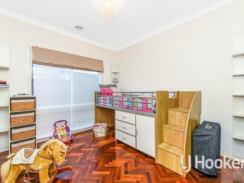 45 Stringy Bark Circuit, Pakenham VIC 3810