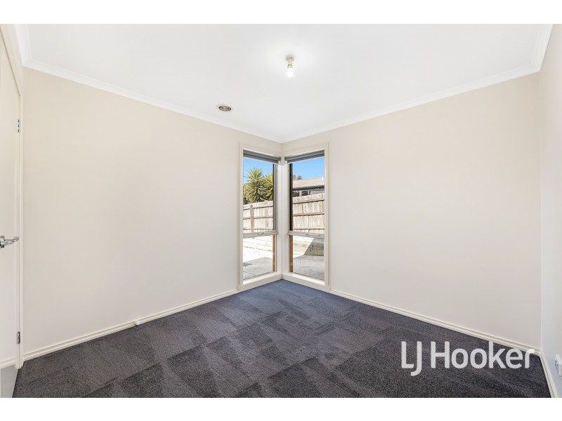 1A Union Avenue, Pakenham VIC 3810