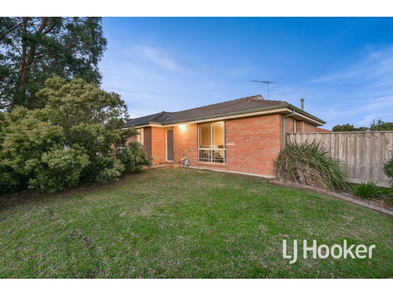 1 Mark Place, Pakenham VIC 3810