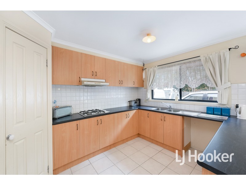 3 Dobell Street, Pakenham VIC 3810