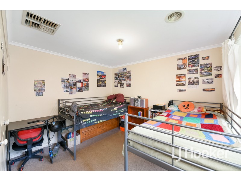 3 Dobell Street, Pakenham VIC 3810