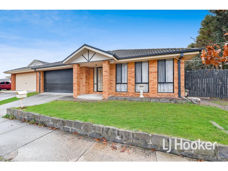 3 Dobell Street, Pakenham VIC 3810