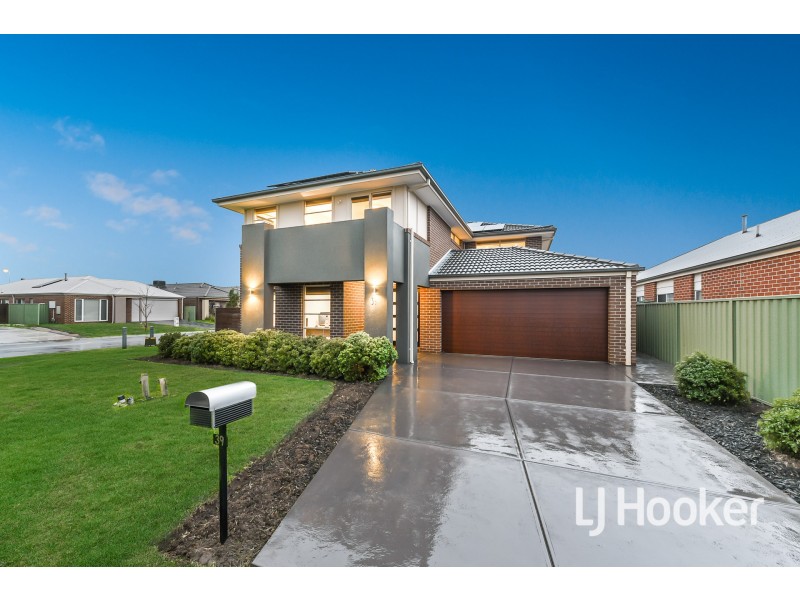 39 Dusseldorp Avenue, Pakenham VIC 3810