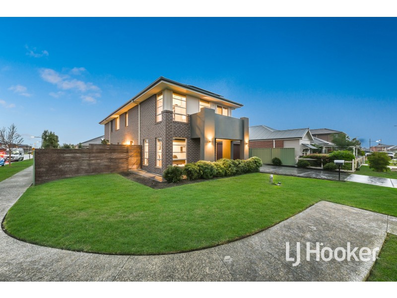 39 Dusseldorp Avenue, Pakenham VIC 3810