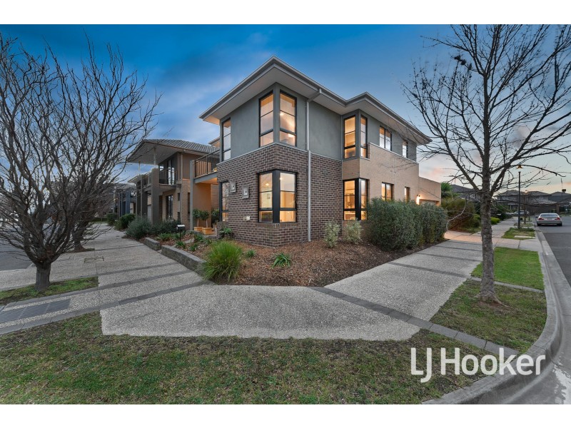 2 Harlesden Circuit, Pakenham VIC 3810