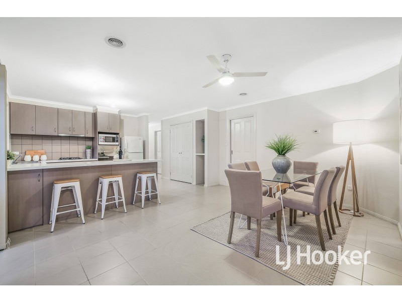 13 Watts Terrace, Pakenham VIC 3810