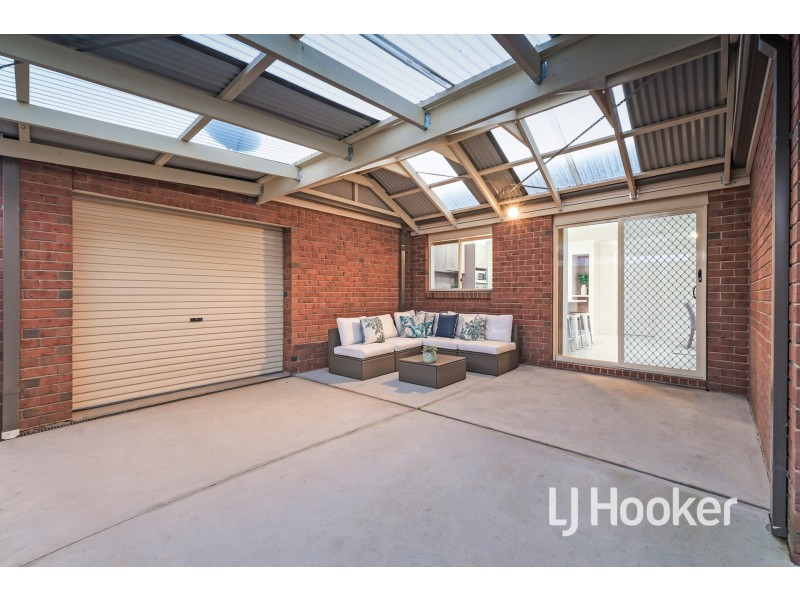 13 Watts Terrace, Pakenham VIC 3810