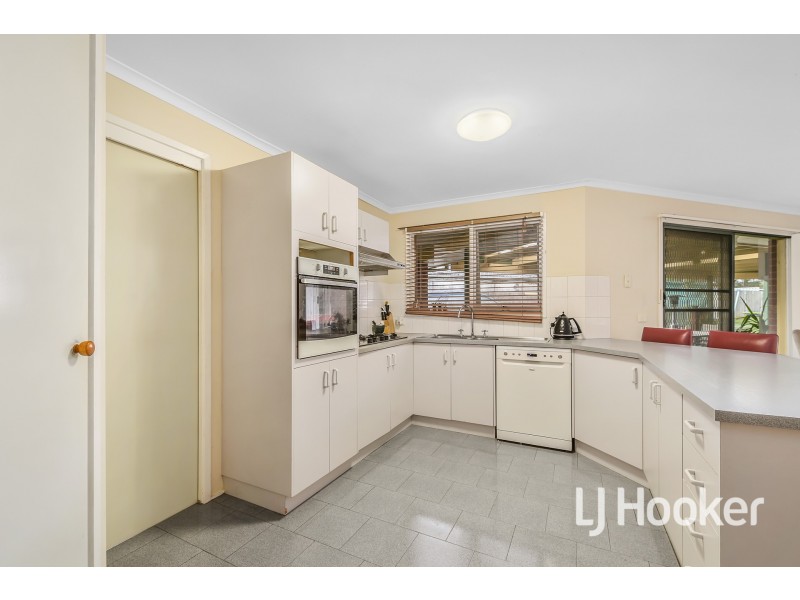 68 Murphy Road, Pakenham VIC 3810