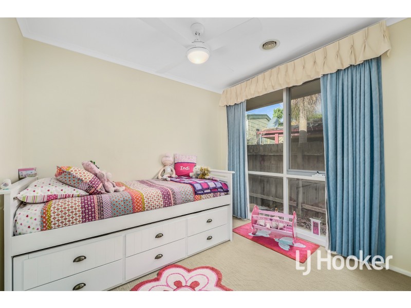 68 Murphy Road, Pakenham VIC 3810