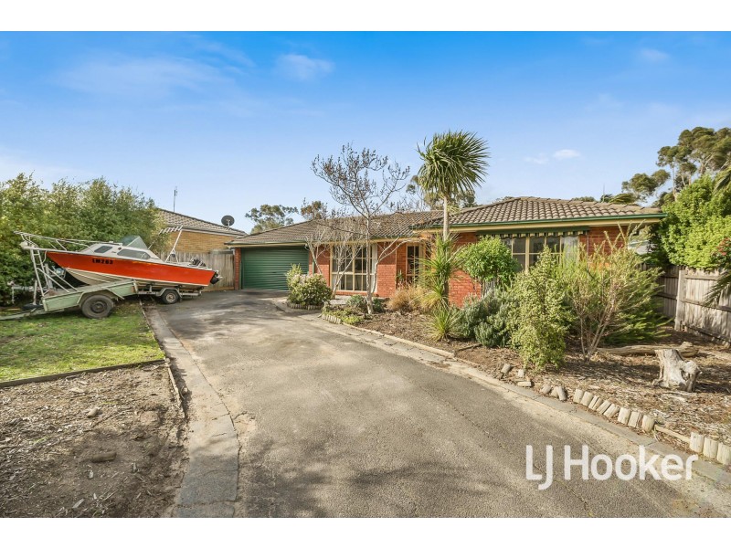 68 Murphy Road, Pakenham VIC 3810