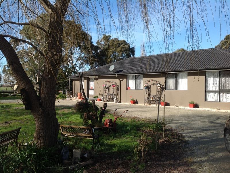 520 Kooweerup Road, Pakenham VIC 3810