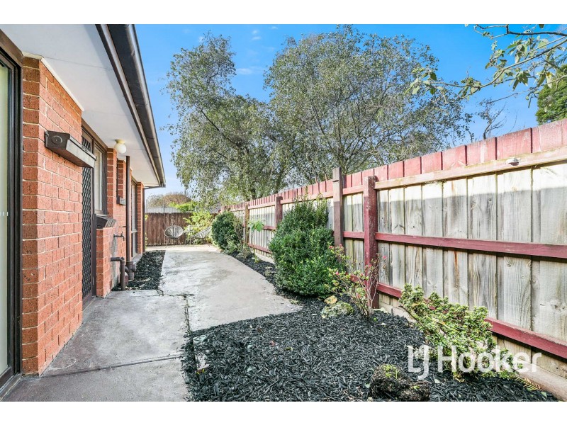3/2 Tania Court, Pakenham VIC 3810