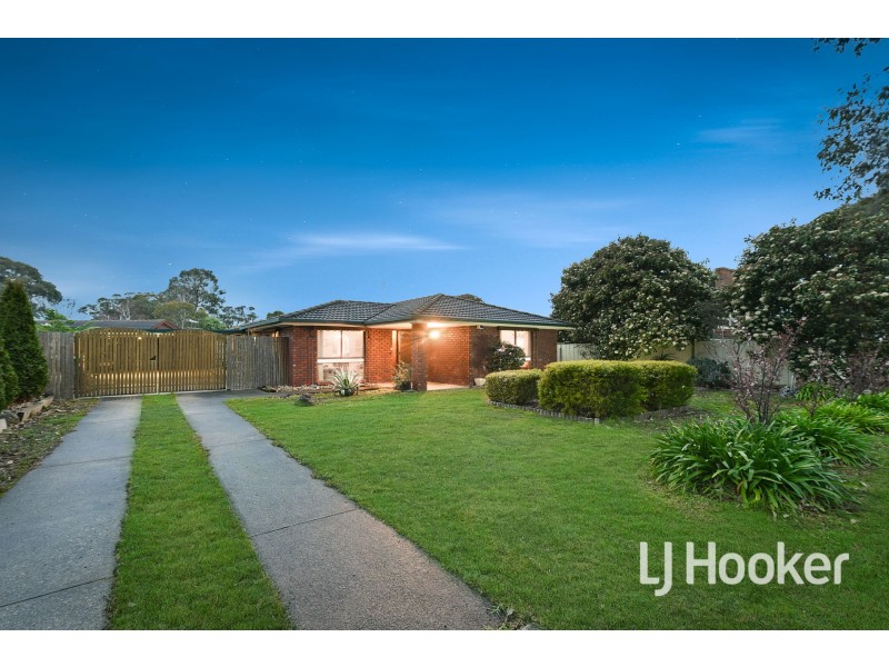 3 Close Court, Pakenham VIC 3810