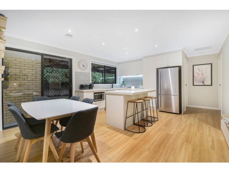 14 Storey Drive, Pakenham VIC 3810